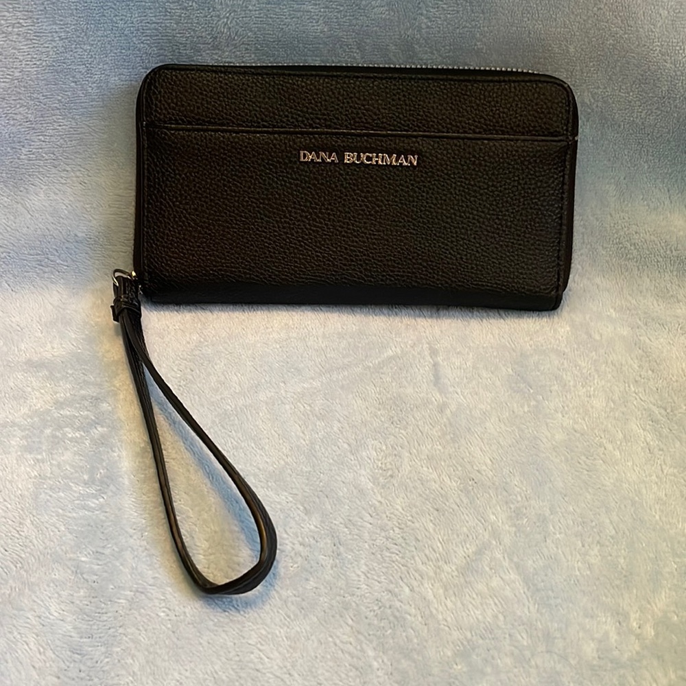 Dana Buchman wristlet
